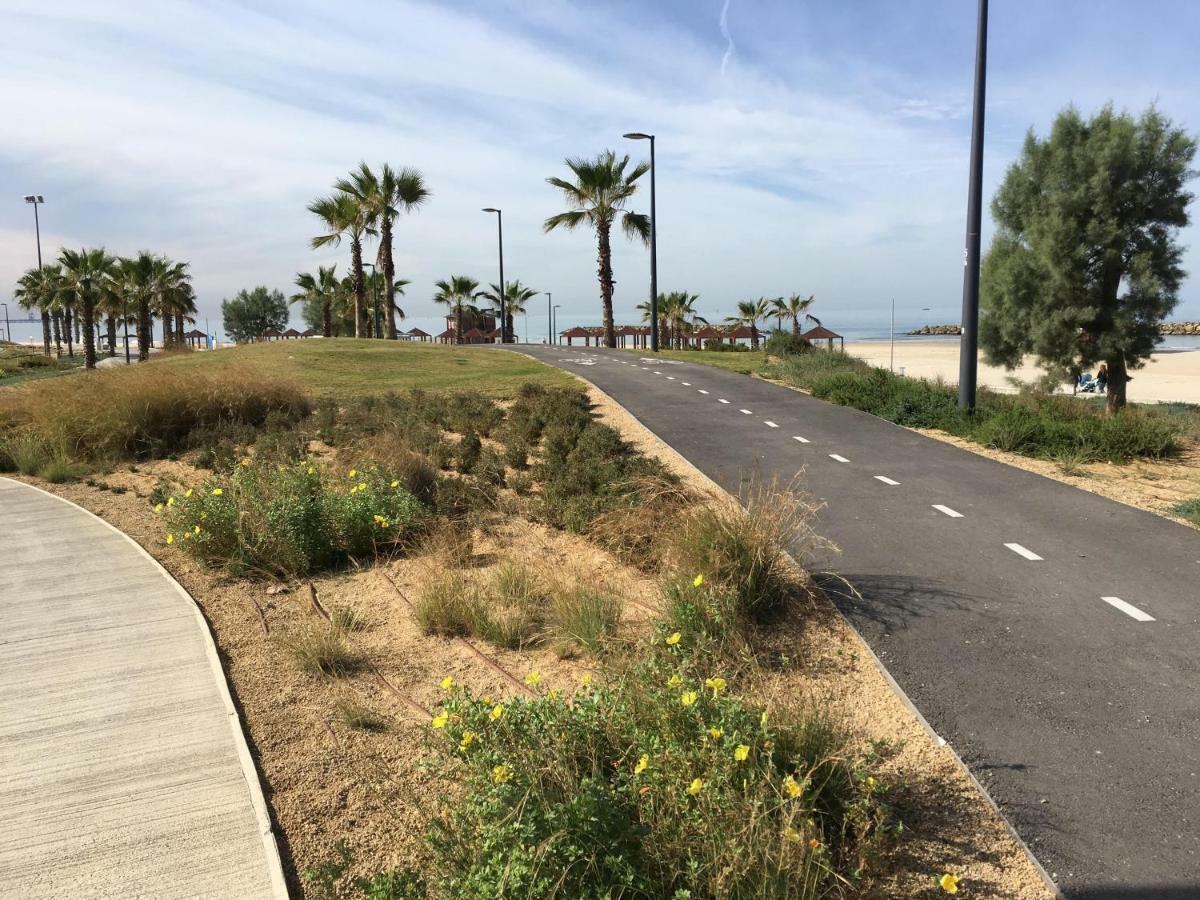 Marina Breeze Lägenhet Ashkelon Exteriör bild